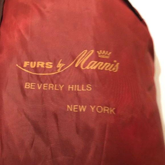 Vintage - Furs by Mannis in Beverly Hills - White Rabbit Jacket - Picture 3 of 10